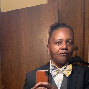 Meet your Posher, Andreya